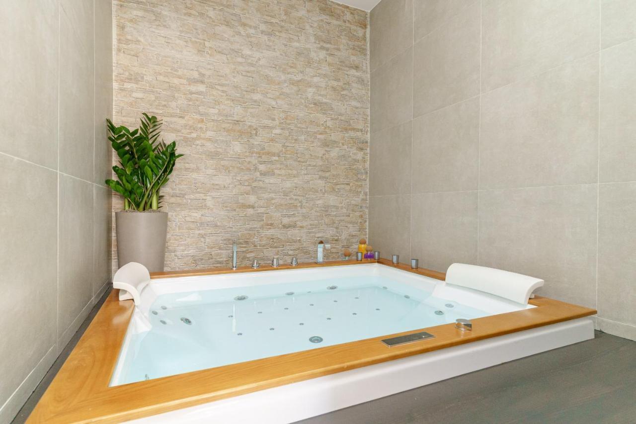 カターニア Sisto18 Bed & Breakfast エクステリア 写真