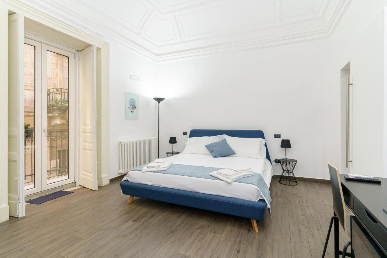 カターニア Sisto18 Bed & Breakfast エクステリア 写真